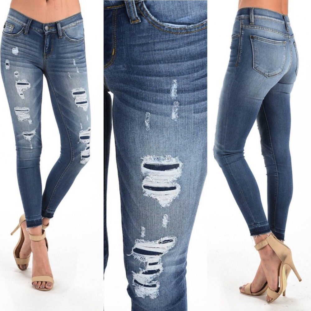 Judy Blue distressed Jeans